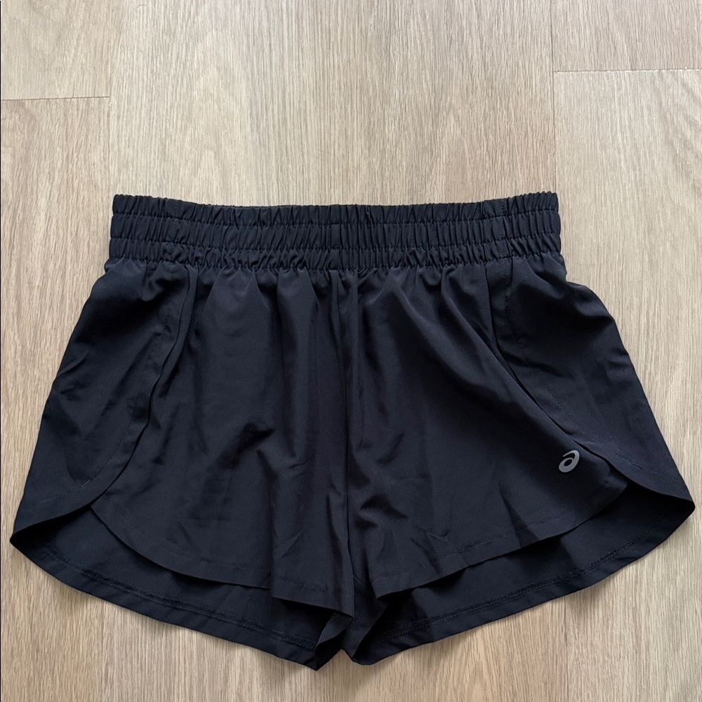 Asics Women's Black Athletic Shorts